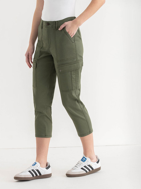 Utility Capri Pant in Beetle