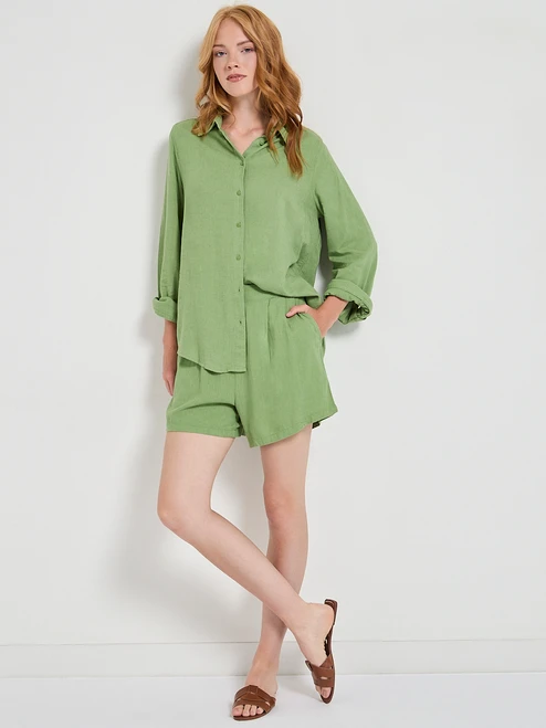 Viscose Linen Pull-On Shorts in Jade Green