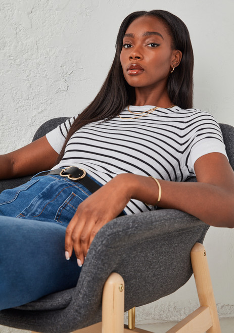 Crew Neck Short Sleeve Sweater in Black/White
