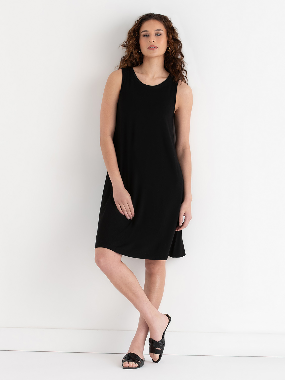 Sleeveless A-Line Dress with Pockets Black
