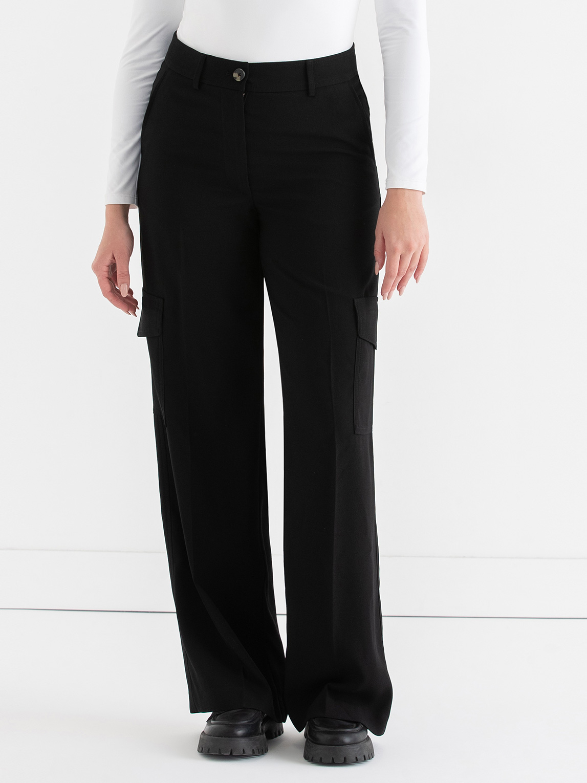 Cargo Wide Leg Crepe Pant