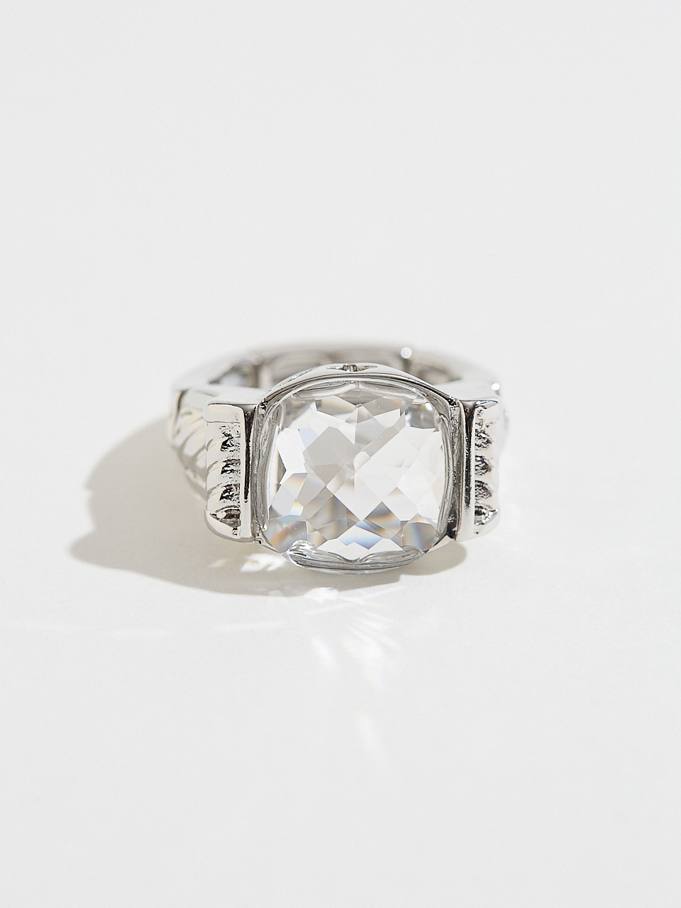 Large Crystal Stretch Ring