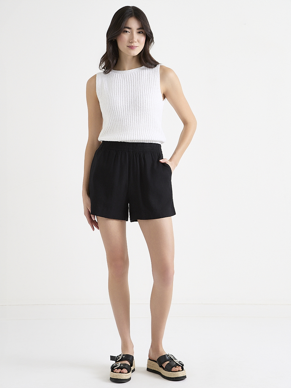 Linen-Blend Pull-On Short