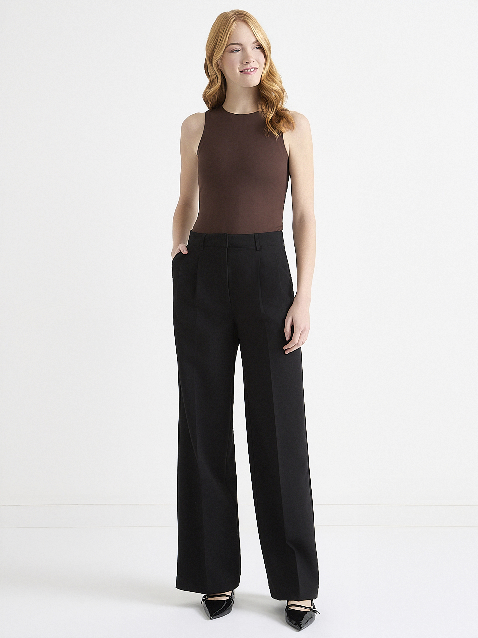 Pleated Super High Rise Wide Leg Pant