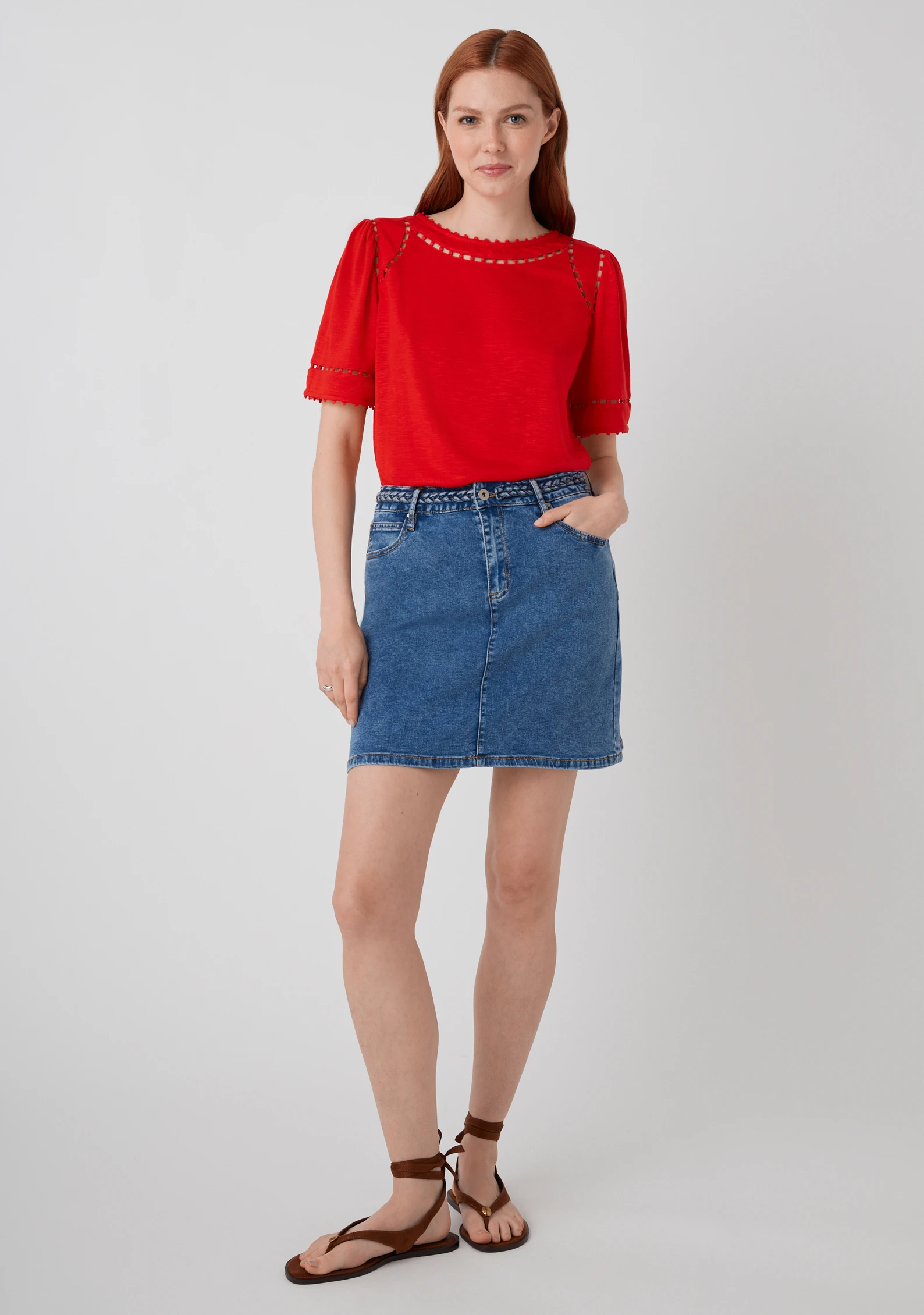 Short Sleeve Crewneck Crochet Top