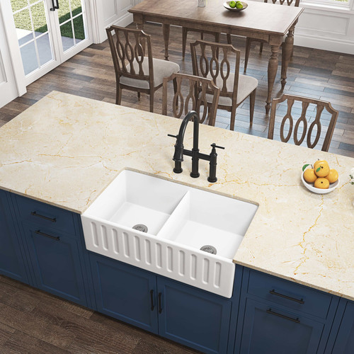 White Farmhouse Sink;  Fireclay Porcelain Reversible Single Bowl Apron-Front Kitchen Sink;  Luxury 