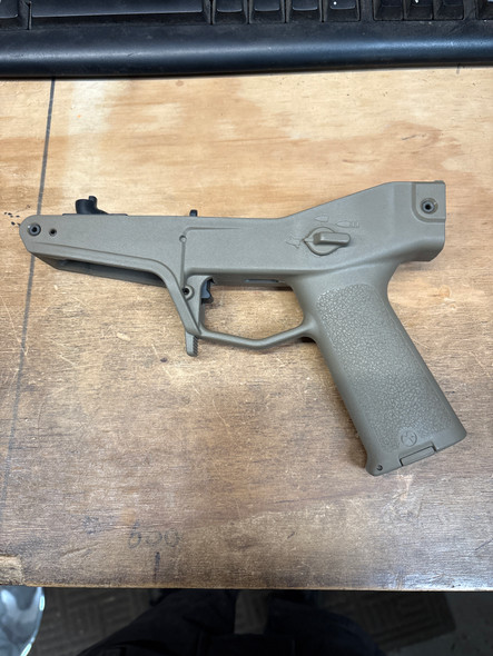 Magpul PTS Masada ACR Folding Stock - Dark Earth