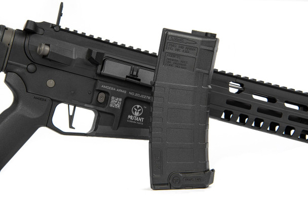 Ares Amoeba Mutant AMM13 EFCS AEG Airsoft Rifle with Retractable Stock in Desert Tan (AM-M-004-DE)