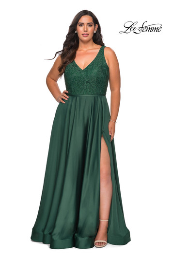La Femme Curve 29004 Flowy Plus Size Dress