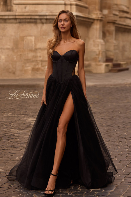 32771_Black_F2_Editorial__6781