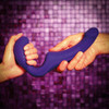 Fun Factory Share Silicone Double Dildo - Το διπλό dildo Share Μπορεί να χρησιμοποιηθεί από ζευγάρια λεσβιών και ετεροφυλόφιλων