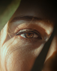 Eyebrow Trends 2022: Eyebrows Shapes and Shades