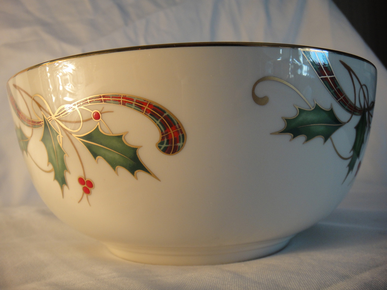 Stunning Lenox Courtyard Platinum Round Serving Bowl – New With Tags, Elegant Ivory Bone China Made In USA 2 thumbnail image