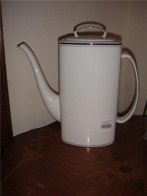 Kate Spade Library lane Platinum band Coffeepot