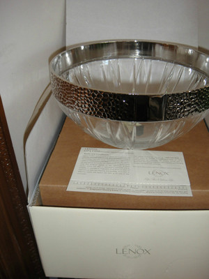 Lenox Urban Accents Crystal Centerpiece  Bowl Hammered Band 
