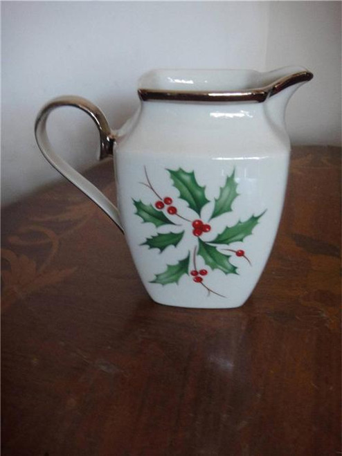 Lenox  Holiday  Ivory Platinum Trim Creamer Christmas Bone China 