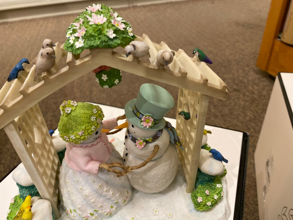 Lenox Winter White Wedding Snowman Sculpture By Lynn By Waters New in Box