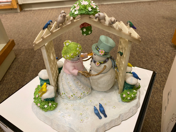 Lenox Winter White Wedding Snowman Sculpture By Lynn By Waters New in Box