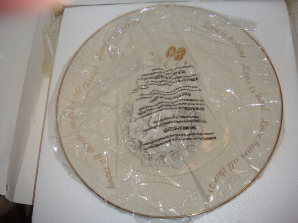 Lenox United In Love Personalized Wedding Display  Plate  New in Gift Box