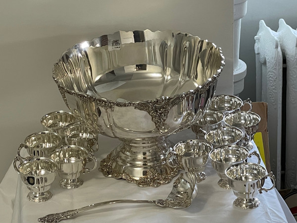 Grande Baroque by Wallace Silver Plate Large Punch Bowl Set 14 PC