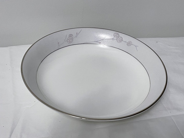 Waterford Chrysanthemum Fine China  8"  Pasta Bowl 