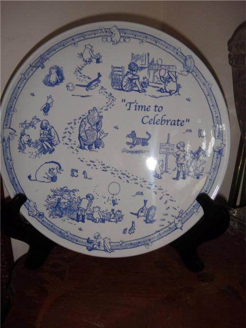 Classic Spode Disney Showcase Cake Plate Winnie The Pooh Time to Celebrate New 