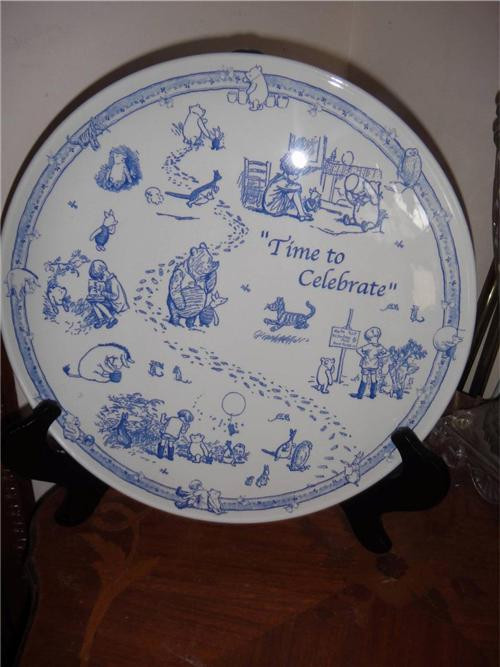 Classic Spode Disney Showcase Cake Plate Winnie The Pooh Time to Celebrate New 