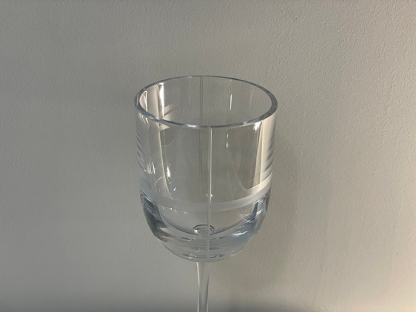Calvin Klein Criss Cross Crystal Water Goblet 9IN