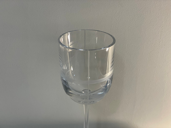 Calvin Klein Criss Cross Crystal Water Goblet 9IN