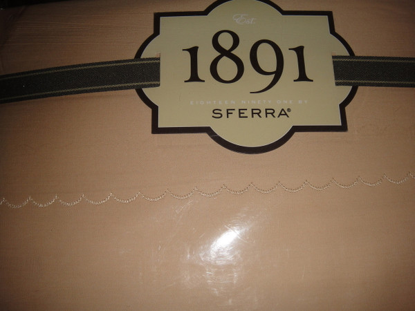 1891 Sferra Signature Sateen