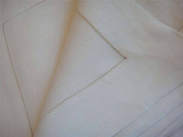 Sferra Classico 418  Linen Tablecloth White 67" x 225" New