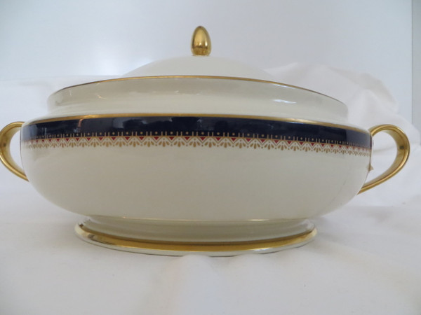Lenox Jefferson Presidential Gold Covered Vegetable Bowl 