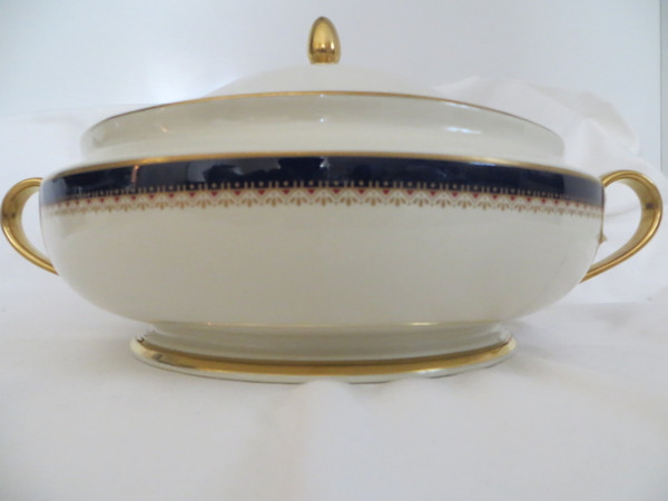 Lenox Jefferson Presidential Gold Covered Vegetable Bowl 