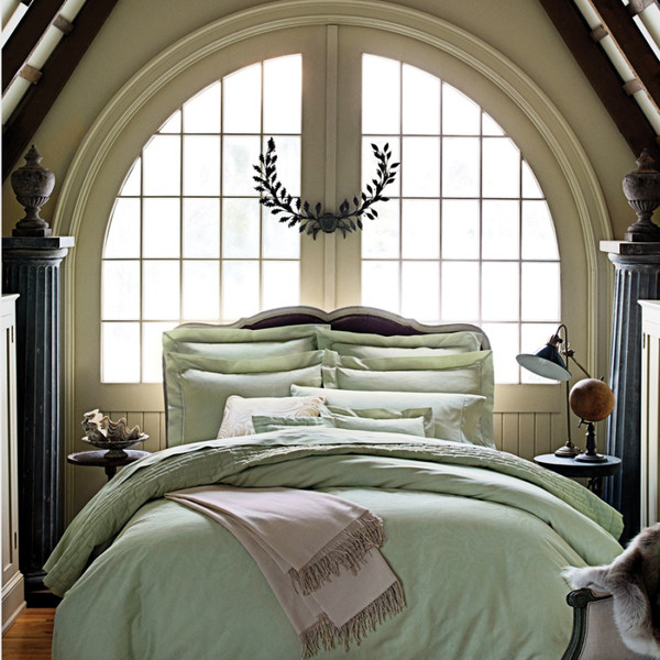 Sferra Tasso Egyptian Cotton Jacquard Leaf Green Standard Sham New