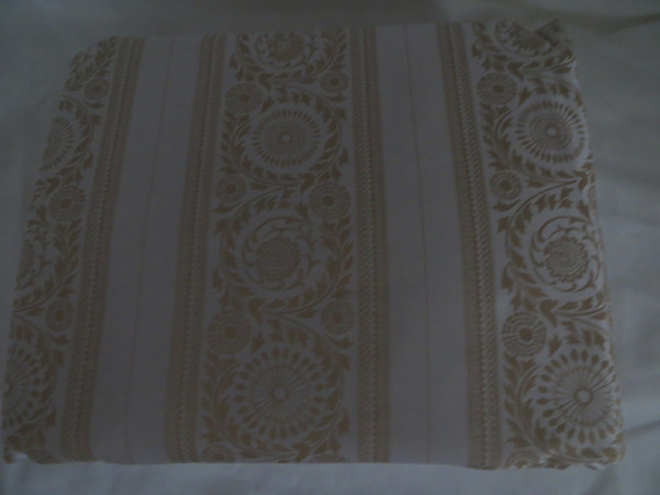 Sferra Lindsay Border King Duvet Cover Set White Mushroom