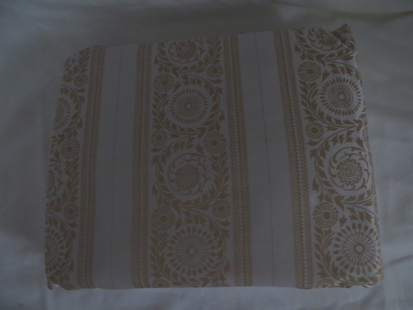 Sferra Lindsay Border King Duvet Cover Set White Mushroom