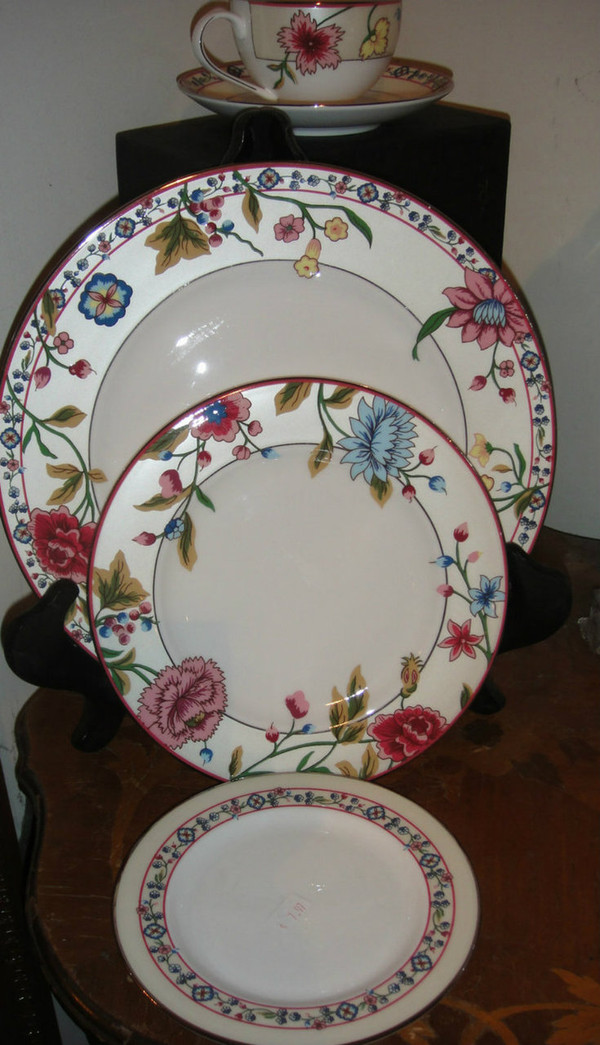 Lenox Scalamandre Bouvier 60Pc Set, Service for 12 