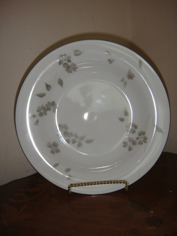 Ralph Lauren Sophia Floral  Rim Soup Bowl 