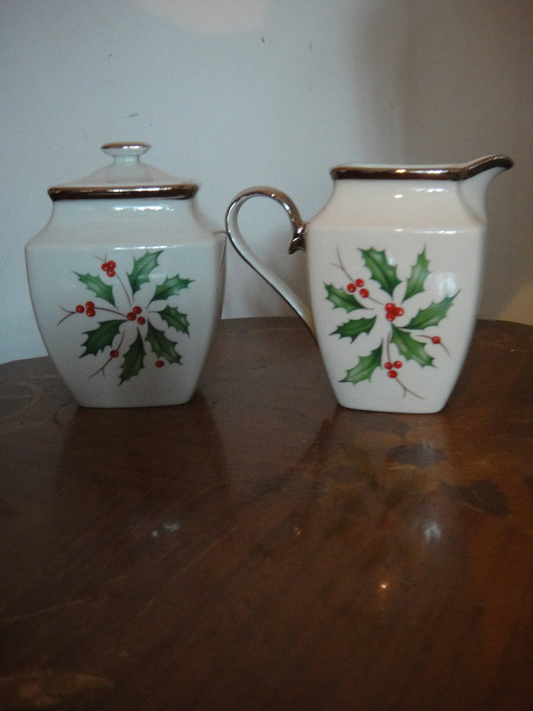 Lenox Holiday Ivory with PLatinum Sugar Bowl And Creamer  