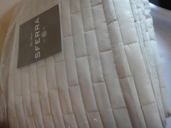 Sferra Sesto King Quilt Grey