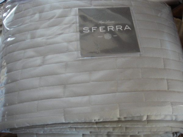 Sferra Sesto King Quilt Grey