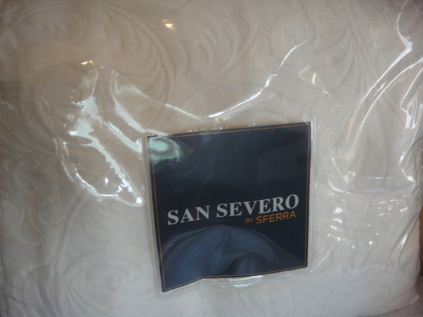  San Severno by Sferra Hannah Ivory King Blanket Cover Set