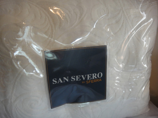  San Severno by Sferra Hannah Ivory King Blanket Cover Set