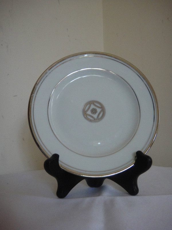 Menard de Noblat Charleston Platine Platinum Butter Plate 