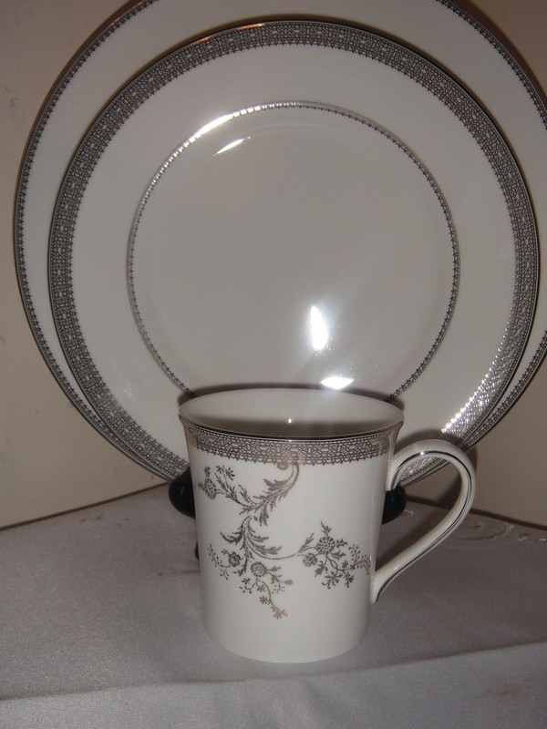 Wedgwood Vera Wang Vera Lace Dinnerware Set  