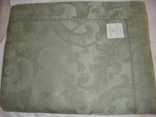 Sferra 1111 Acanthus Tablecloth Sage Green 70 x 126 inch And 8 Napkins