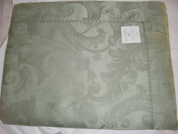 Sferra 1111 Acanthus Tablecloth Sage Green 70 x 126 inch And 8 Napkins