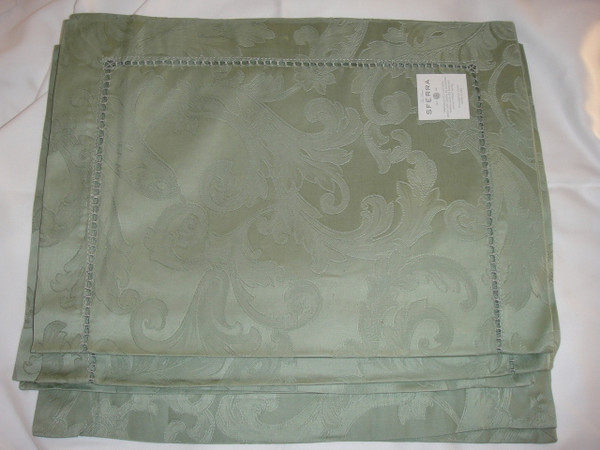 Sferra 1111 Acanthus Tablecloth Sage Green 70 x 126 inch And 8 Napkins