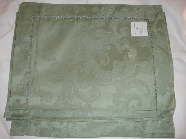 Sferra 1111 Acanthus Tablecloth Sage Green 70 x 126 inch And 8 Napkins