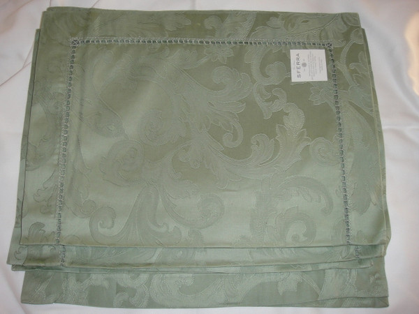 Sferra 1111 Acanthus Tablecloth Sage Green 70 x 126 inch And 8 Napkins